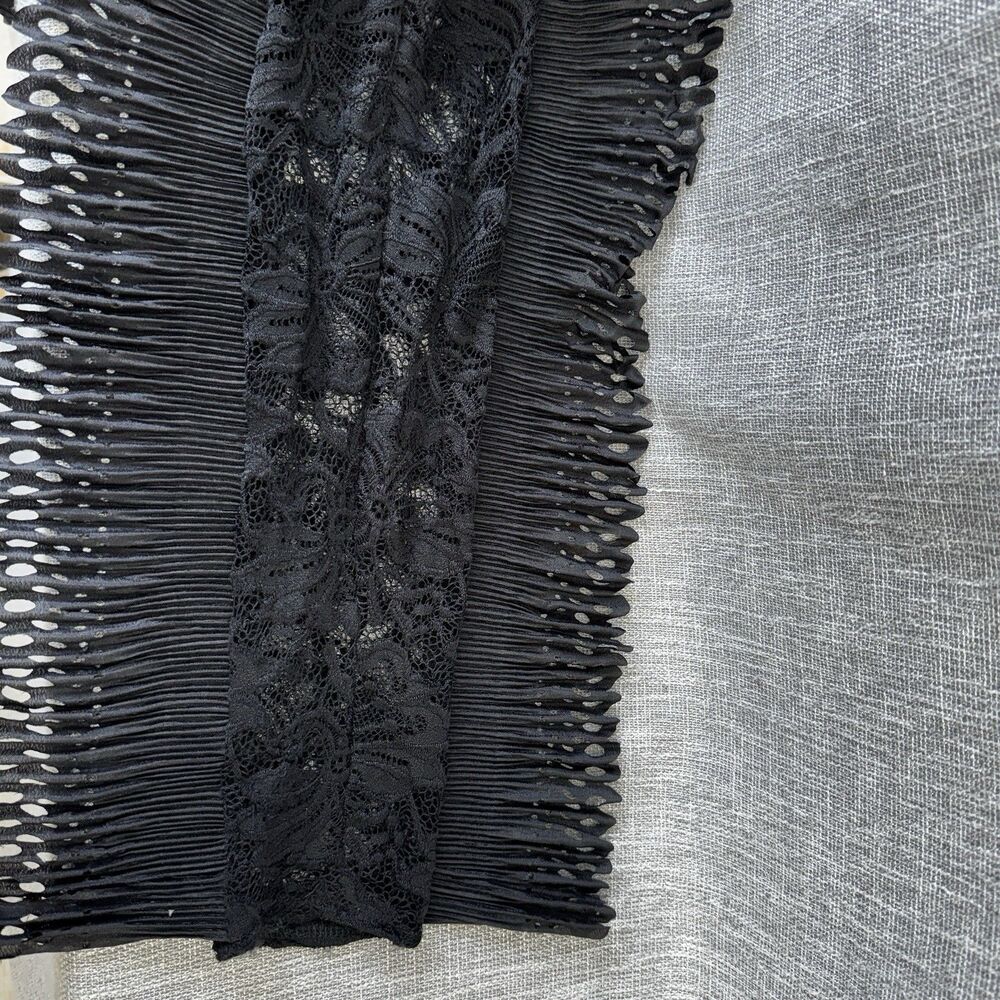Voilà Black Pleated Lace Blouse L NWT Sheer Avant Garde Statement Ruffle Top - Picture 4 of 12